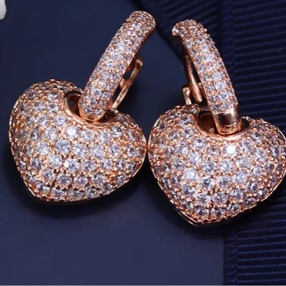 Gold Zircon Heart Dangle Earrings - Picture 4 of 6